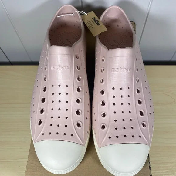 NEW IN BOX Native Jefferson Sugarlite Mens 11 Chameleon Pink Bone White Shoes - Picture 3 of 11